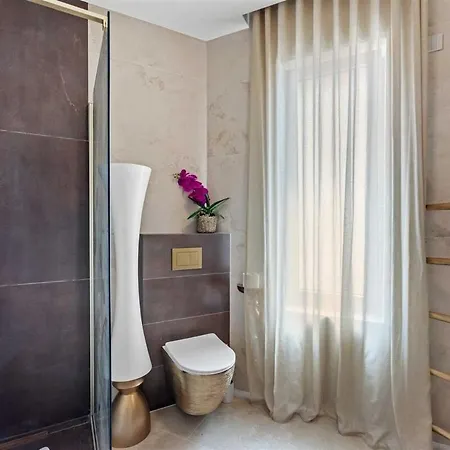 Luxury Anton By Kompas Villa Galižana