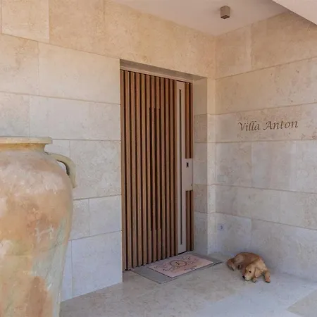 Villa Luxury Anton By Kompas